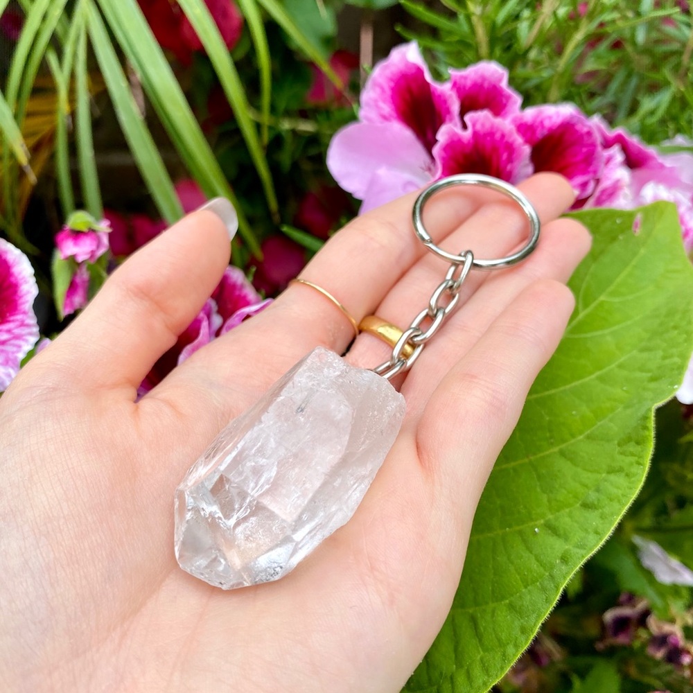 Brazilian Quartz Crystal Key Chain - Picture 6 of 6
